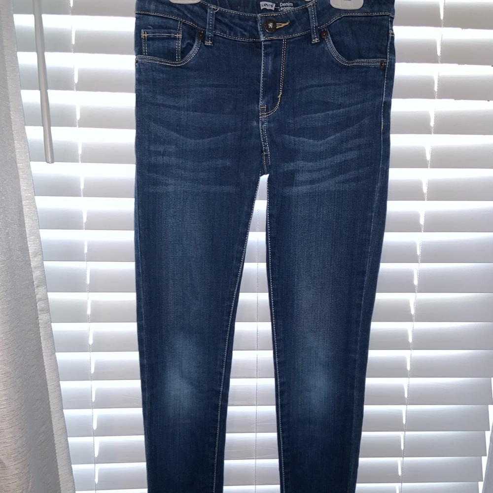 🦋Levi jeggings skinny jeans🦋